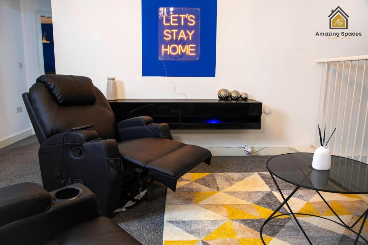 Large Unique 2 Bedroom Duplex Apartment With Private Parking & Free Wifi - Vat Qualifying By Amazing Spaces Relocations Ltd Warrington  Ngoại thất bức ảnh