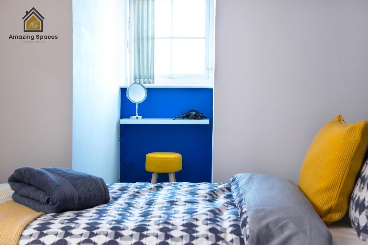 Large Unique 2 Bedroom Duplex Apartment With Private Parking & Free Wifi - Vat Qualifying By Amazing Spaces Relocations Ltd Warrington  Ngoại thất bức ảnh
