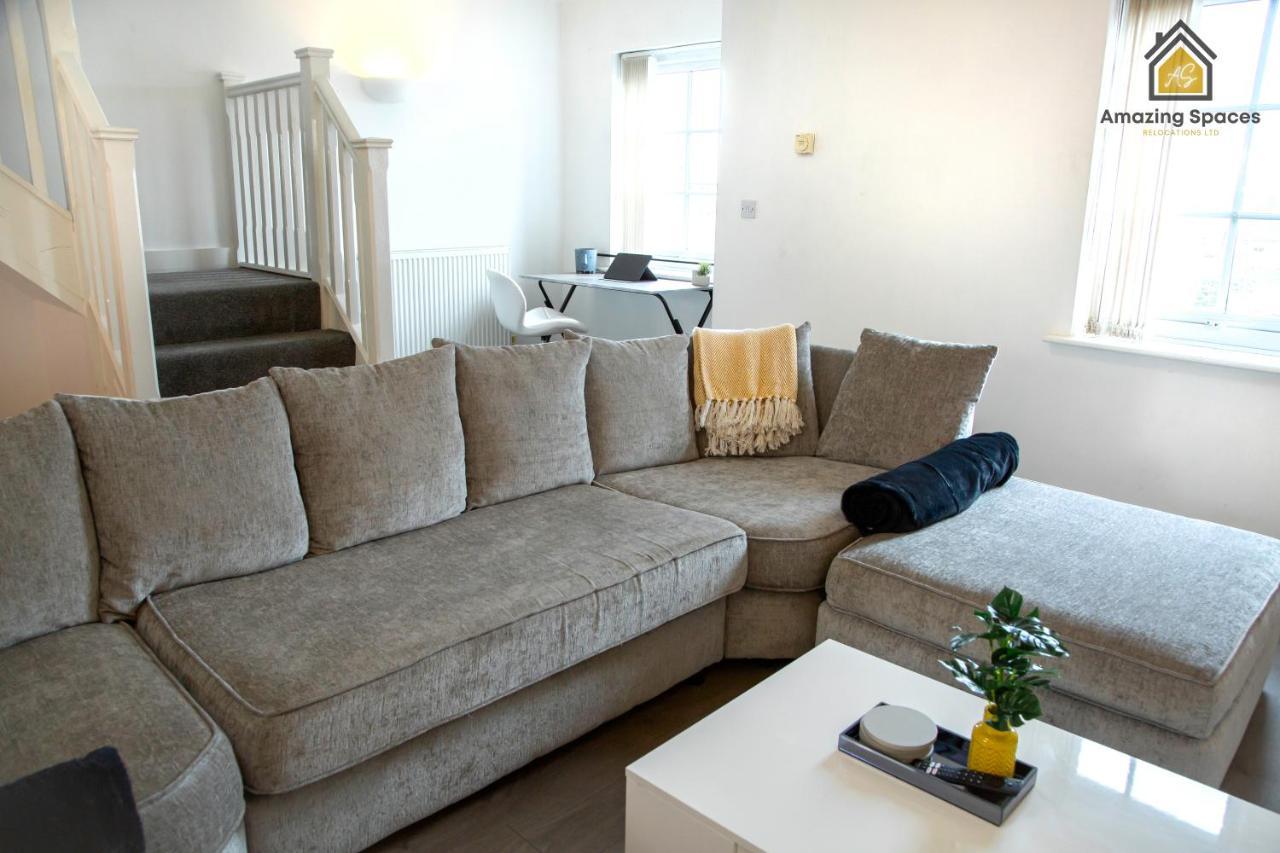 Large Unique 2 Bedroom Duplex Apartment With Private Parking & Free Wifi - Vat Qualifying By Amazing Spaces Relocations Ltd Warrington  Ngoại thất bức ảnh